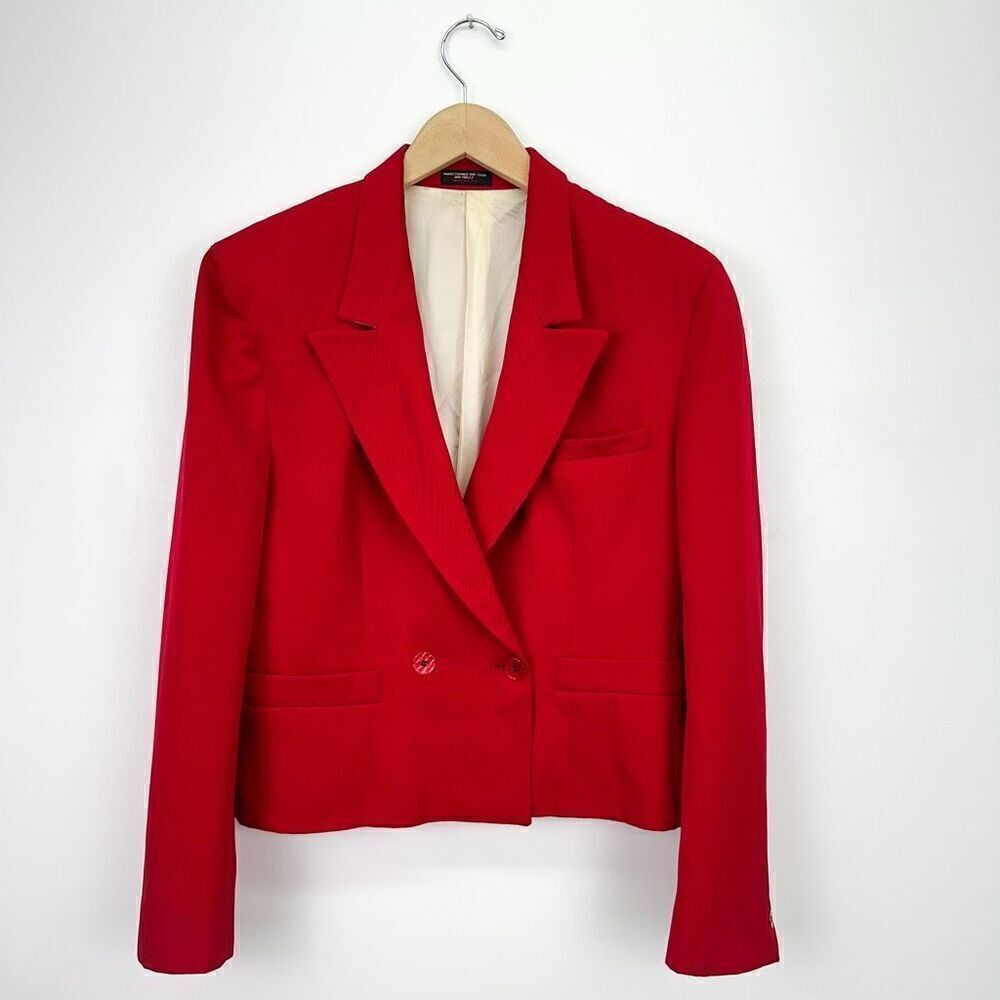 Kimbolton Women’s Vintage Cherry Red Cropped Doubled Breasted Pleated Skirt Set